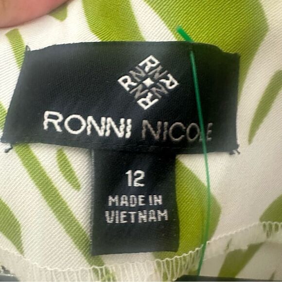 Ronni Nicole size 12 green dress - Picture 3 of 5